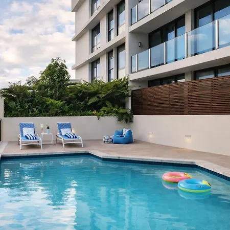 Apartment 2br Night Life -pool-parking-rooftop-intercom Brisbane