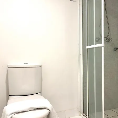 Budget 2br 2ba South With Parking * Brisbane