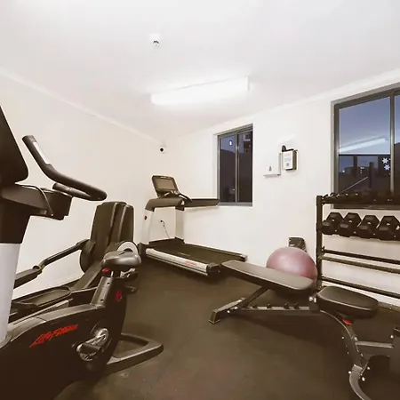 View 2br Retreat | Pool & Gym Access Apartment *