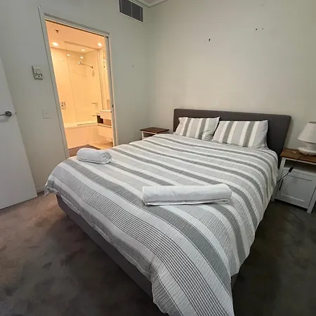 Apartment 2bed 2bath Riverfront Luxury Views Brisbane