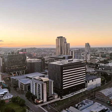 Apartment Fortitude Valley Pool Sauna Gym *