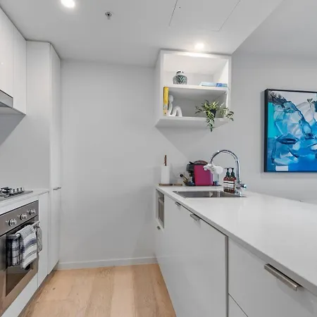 Apartment Urban Escape: Great Location W/ Cityscape Brisbane