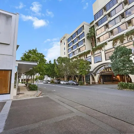 Apartment 2 Level Skyloft - Pool - Sleeps 6 - Baby