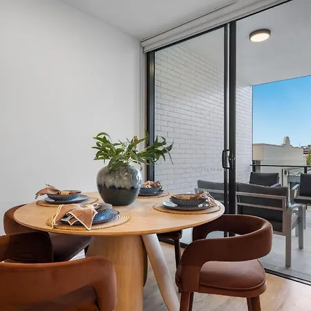 Fortitude Valley Hideaway - 2Br Apartment With Balcony & 2 Free Car Bays * Brisbane
