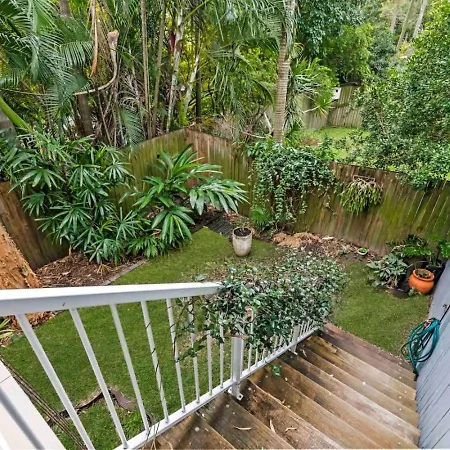 Apartment Chic - Private Garden Big Balcony *