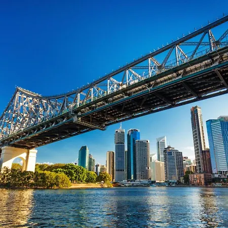 View 2-bed Fortitude Valley *