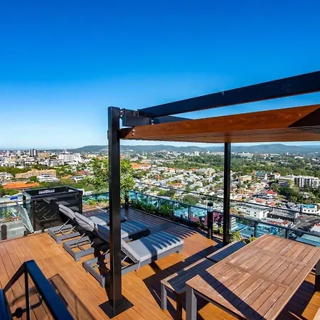 Apartment Luxe 3br With Stunning Views, Parking And Pool *