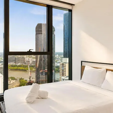 Cbd Luxury 2b W Parking Sky View Apartment Brisbane