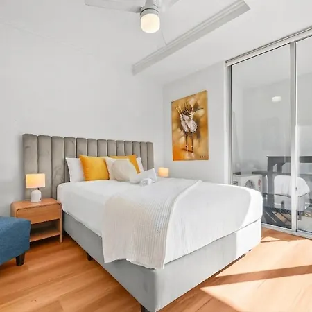 Entire Unit - 2 Pools - Sauna - Park - Cbd Views - Baby Ready Brisbane
