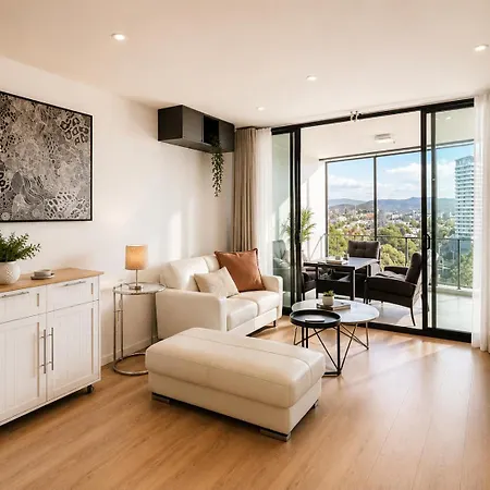 The Southbank Nook - River & View