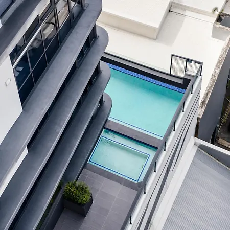 Apartment Utopia Residences