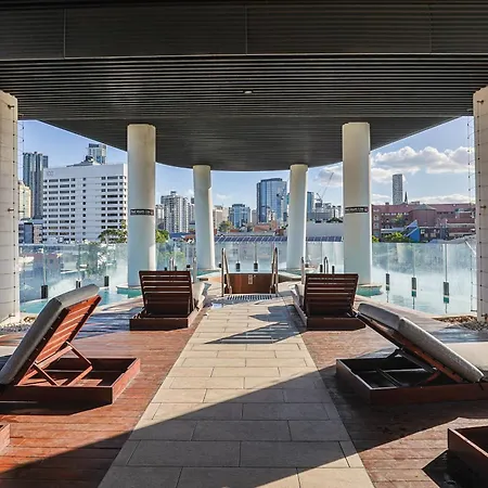 Mickey Clubhouse 1br With Pool, Gym & Apartment