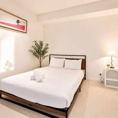 Cbd Luxury 2b W Parking Sky View Brisbane