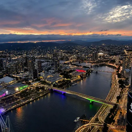 63 Floors Up & A Million-dollar View W/ Carpark Apartment Brisbane