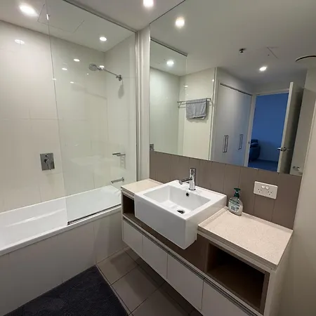 Apartment 2bed 2bath Riverfront Luxury Views