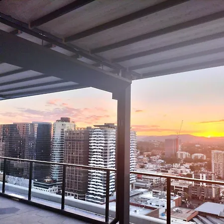 Apartment 2 Bedroom 2bath Fortitude Valley -free Wifi Brisbane