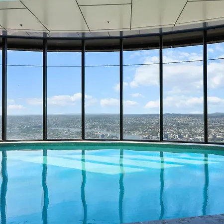 Apartment Level 43 Water Views - 2br - Sleeps 6 & Baby