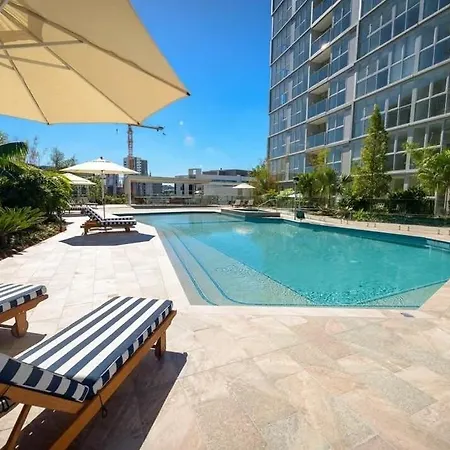 Apartment Luxurious Newstead With Views Brisbane