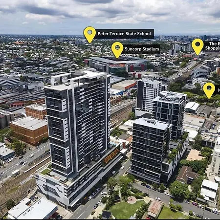 Apartment Modern Living With Secure Parking!