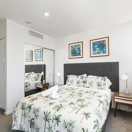 Convenient To Urban Living By Private Host Apartment *