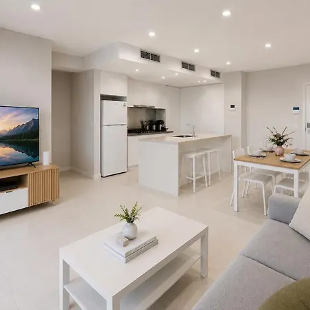 Two Private Ensuites Modern *