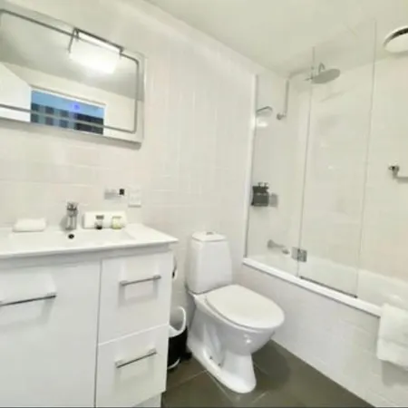 Good Vibes 1 Bedroom Cbd
