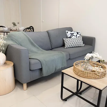 Apartment Smart Self Check-in - Darnley St Brisbane
