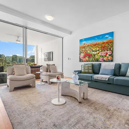Entire Unit - 2 Pools - Sauna - Park - Cbd Views - Baby Ready Brisbane