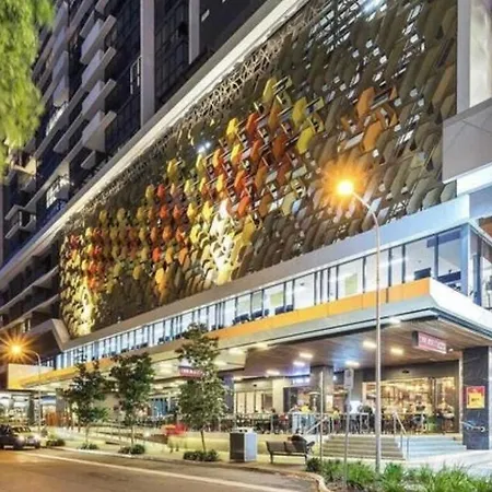 Apartment Modern Living With Secure Parking! *
