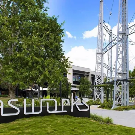Luxurious Newstead With Views Brisbane