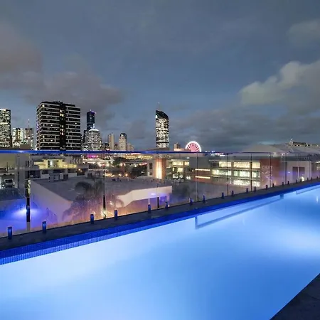 Convenient To Urban Living By Private Host Brisbane
