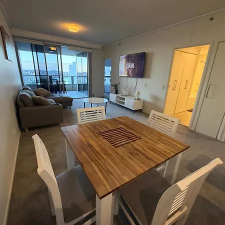 2bed 2bath Riverfront Luxury Views Apartment *