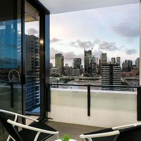 Convenient To Urban Living By Private Host Brisbane