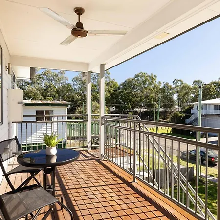 Apartment Smart Self Check-in - Darnley St
