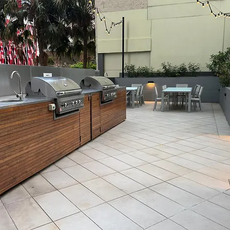 Apartment 2bed 2bath Riverfront Luxury Views