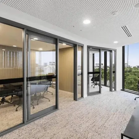 Casino Star Cbd - Waterview - Access - Baby - Cinema And Outdoor Apartment