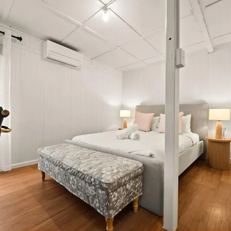 Heritage Family Heart Of West End Cbd And River Holiday home *