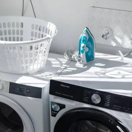 Holiday home Pet Friendly And Great Value Air Con In Every Br