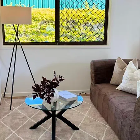 Villa Amazing Location Close To Everything Pet Friendly *