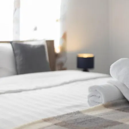 Pet Friendly And Great Value Air Con In Every Br *