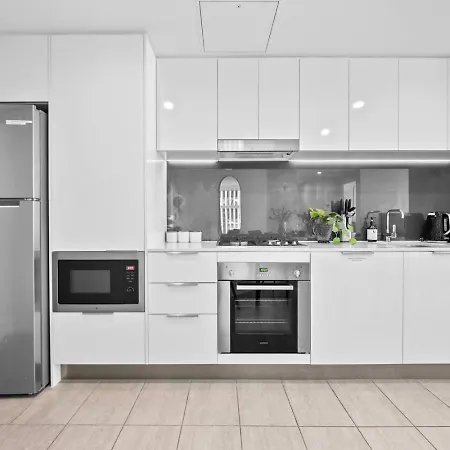 Valley Stylish Parking Pool And Gym Apartment Brisbane