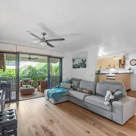 Point Peninsula - 2bed-2bath-car-pool - Teneriffe Apartment