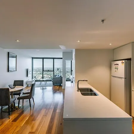Skytower Level 71 Amazing Views&free Parking Apartment