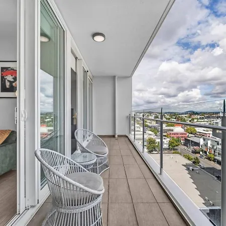 Valley Stylish Parking Pool And Gym * Brisbane