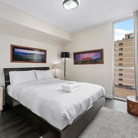 Bright & Cozy 2br With Pool, Gym, Wifi & Parking Apartment *