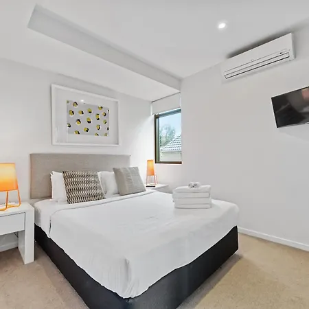 Apartment Russell Street South *