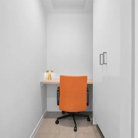 Apartment Valley Stylish Parking Pool And Gym