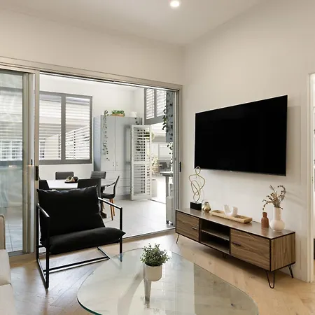 South Bank 2br With Huge Balcony & Pool Apartment Brisbane