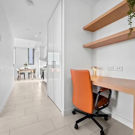 The Valley 1br Sofa Bed Parking Pool And Gym Apartment Brisbane