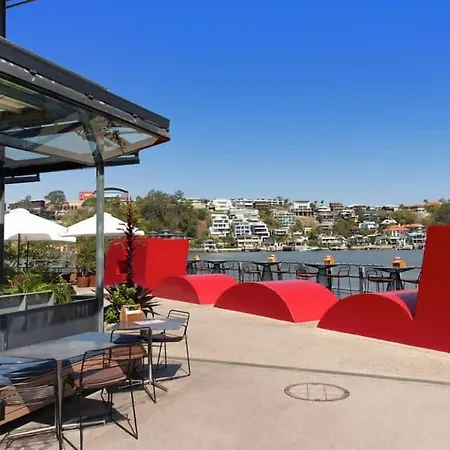 Point Peninsula - 2bed-2bath-car-pool - Teneriffe